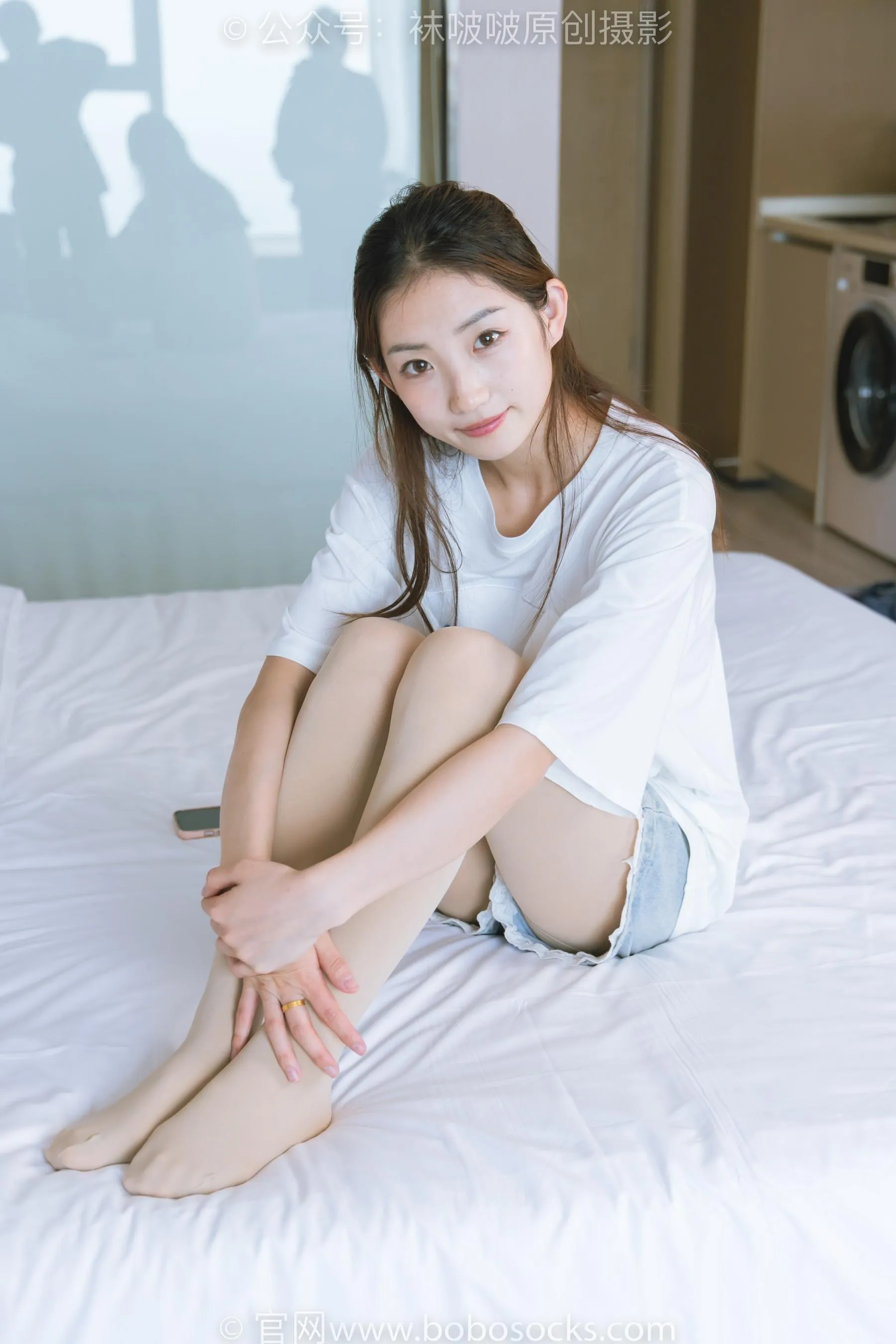 [BoBoSocks袜啵啵]NO.228 小沫-板鞋、厚肉丝、裸足 [90P]插图9